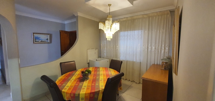 5 Bedroom Property for Sale in Fauna Free State